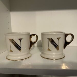Elegant White and Gold Monogrammed Mugs “N” Initial